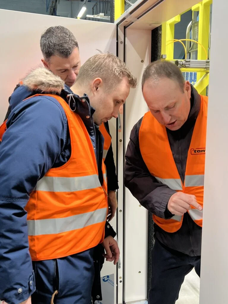 Dan Doorsi meeskond külastas Tammerit